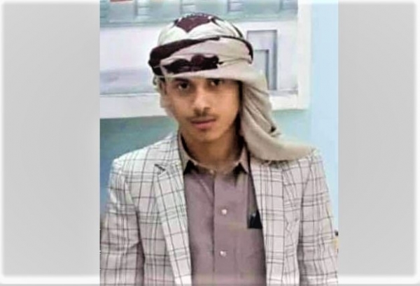 صنعاء.. الحوثيون يقتلون شابا رفض تعليق الزينة على باب منزله “الاسم والصورة”