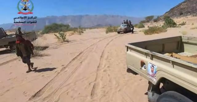 بالفيديو..الجيش ينشر مشاهد بطولية ابطاله وهم ينكلون بالحوثيين بمحافظة مأرب