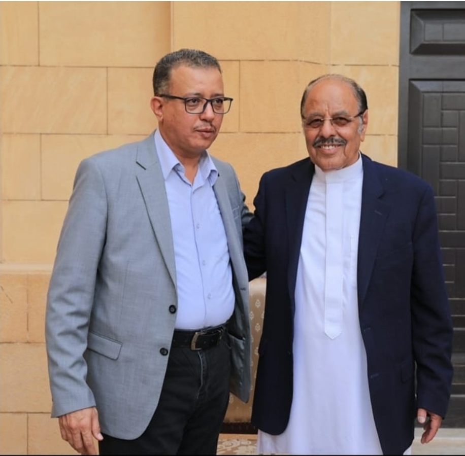 المسوري يكشف أن الرئيس صالح كان على تواصل بالجنرال على محسن