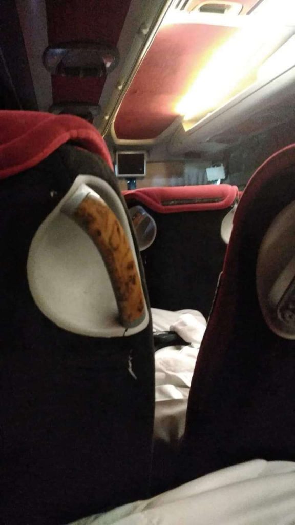 بسبب معارك العبر .. مقتل سائق سوري وعدد من الركاب حافلة نقل ” صورة”